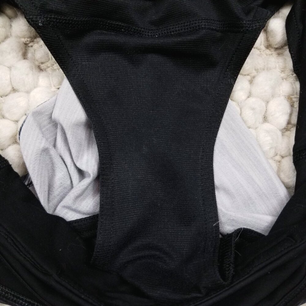 Lululemon Run Times Short 4" Low Tide Alpine White Black / Black Sz 6 - Picture 6 of 6